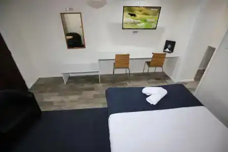 Reign Inn - 103
