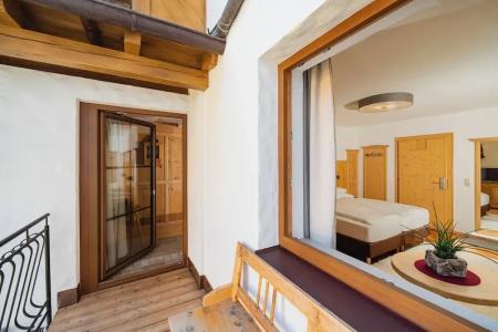 SIMPLE but EXCELLENT - 111