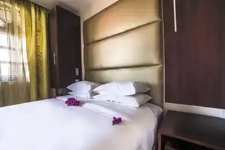 Best Western Plus - 16