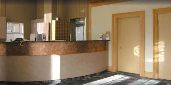 Tropicana Suite - 12