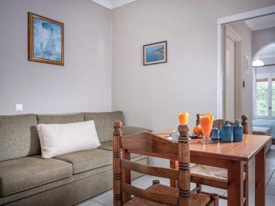 Plaka Beach Resort - 2