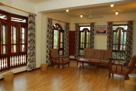 Vardan Resort n' - 5