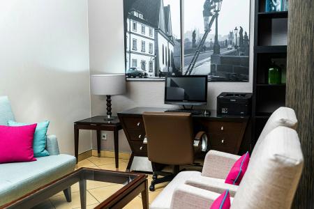 Courtyard by Marriott Prague City - 4