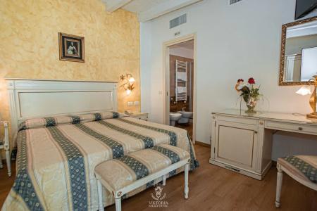 Viktoria Palace - 99
