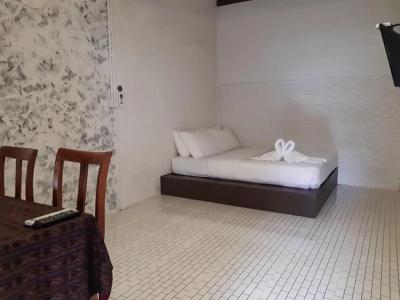 Baan Chompoo Homestay - 35