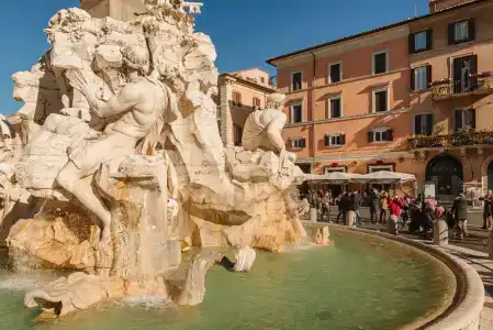 Rhea Silvia Luxury Navona - 13