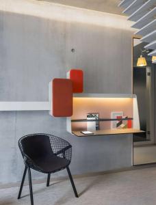 Okkos Grenoble Jardin Hoche - 14