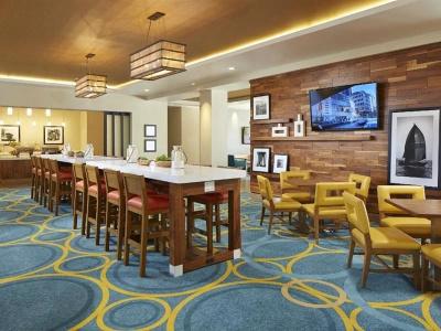 Hampton Inn San Diego Mission Valley - 17