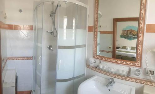Elite - 6