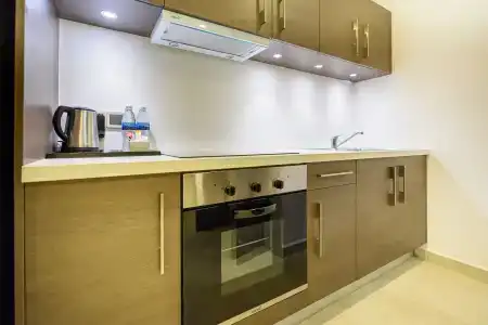Mansion 51 & Apartment - 33