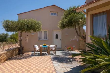 Notos Heights & Suites - 312