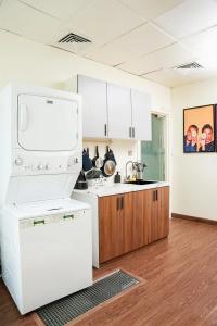 Park Inn by Radisson Dubai Motor City - 36