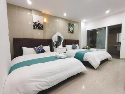 Ngan Pho Studio & - 40