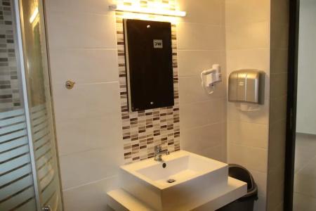 Sonia & Suites - 107
