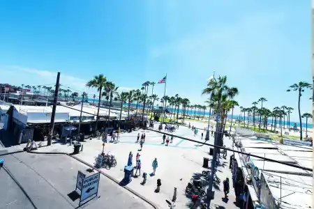 Samesun Venice Beach - 11