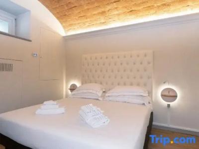 Florence Luxury Suites and Wellness - 43