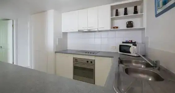 San Mateo On Broadbeach - 26