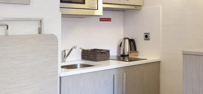 ApartSilver - 103