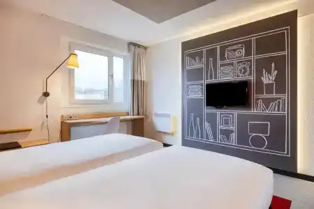 ibis Mons Centre Gare - 31