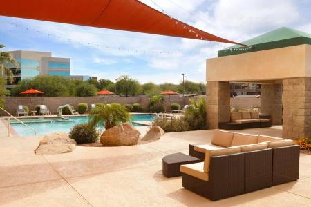 Radisson Phoenix Airport - 16