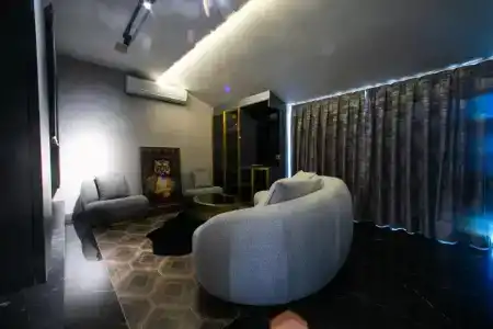 Mad Innspa - 3