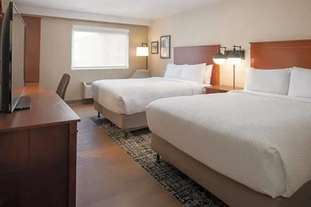 Four Points by Sheraton & Conference Center - 47