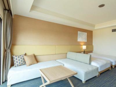 i + Land Nagasaki - 100