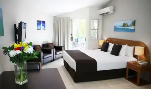 The Byron Beachcomber - 4