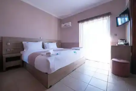 Cyrenia Guesthouse - 25