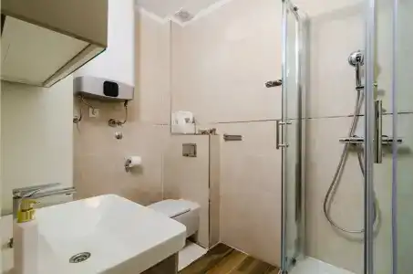 Guest House Ćuk - 8