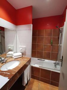 Best Western L'Orangerie - 64