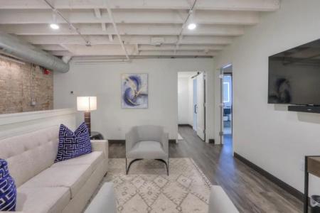 Studio 154 Luxury - 135