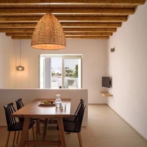 Este Luxury Suites - 19