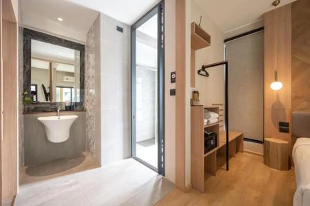 Shan Villas Sukhumvit - 400