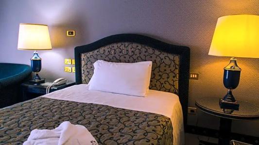 Grand Excelsior's - 121