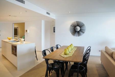 Ambience on Burleigh Beach - 51