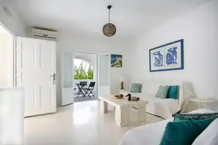Sea Sound White Katikies - 106