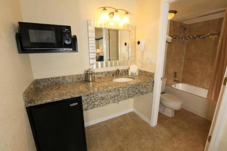 SureStay Plus by Best Western Orlando International Drive - 54