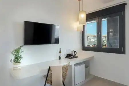Onyx & Suites - 128