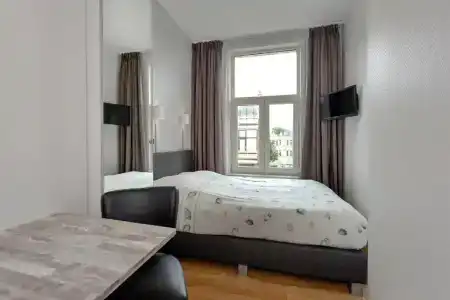 Bor Scheveningen - 50