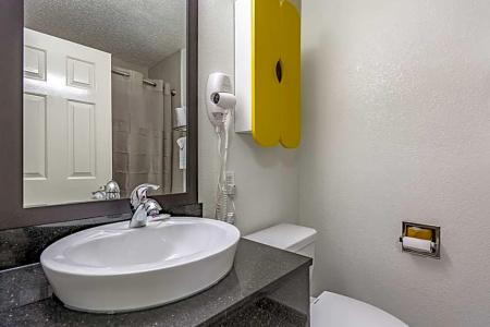 Studio 6-Dallas, TX - 54