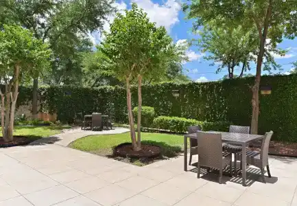 Courtyard - 20