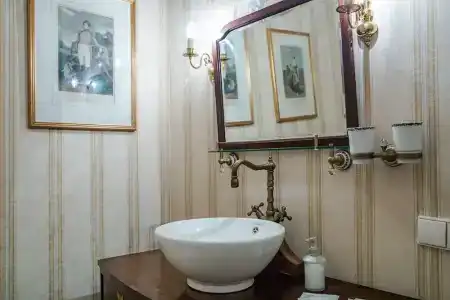 Pakruojis Manor's Palace Boutique - 9