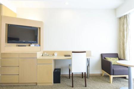 Nishitetsu Resort Inn Naha - 54