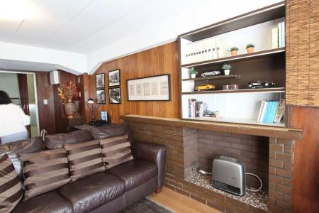 Sea View Court - 101