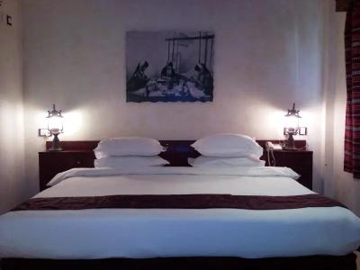 Al Liwan Suites - 38