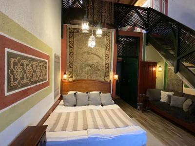 Janus Boutique & Spa - 92