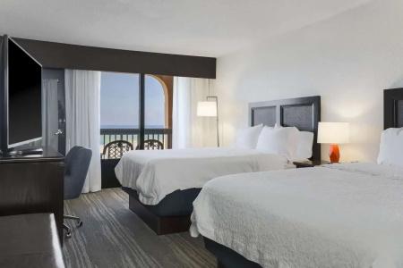 Hampton Inn - 1