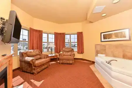 AmericInn by Wyndham Medical Center - 69