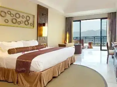 Crowne Plaza Danang - 5